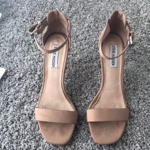 Steve Madden Tan Heels